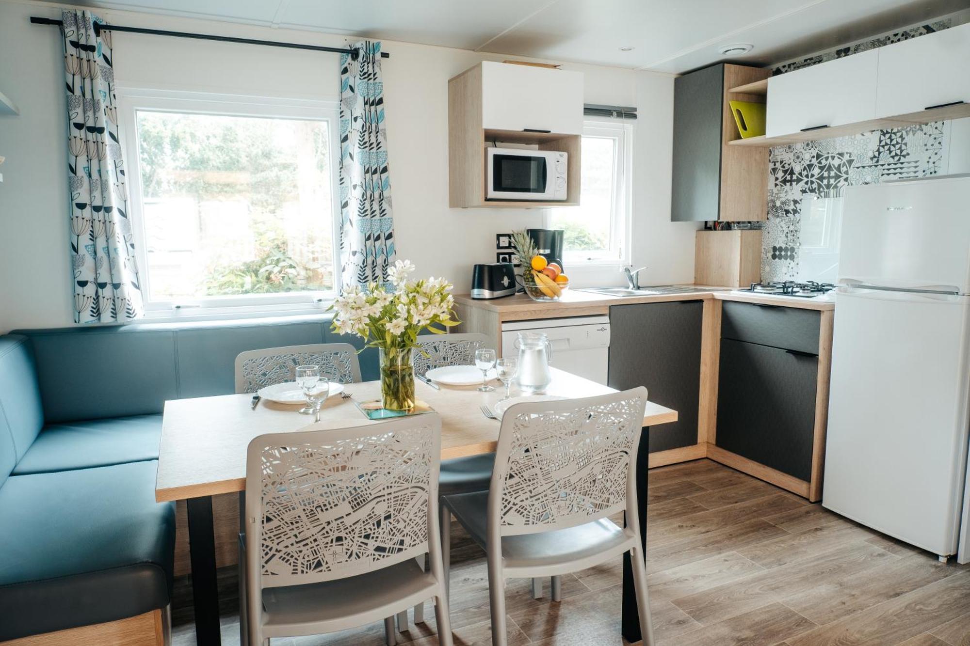 Mobil Home Xxl 4 Chambres - Camping Le Viaduc Мійо Екстер'єр фото